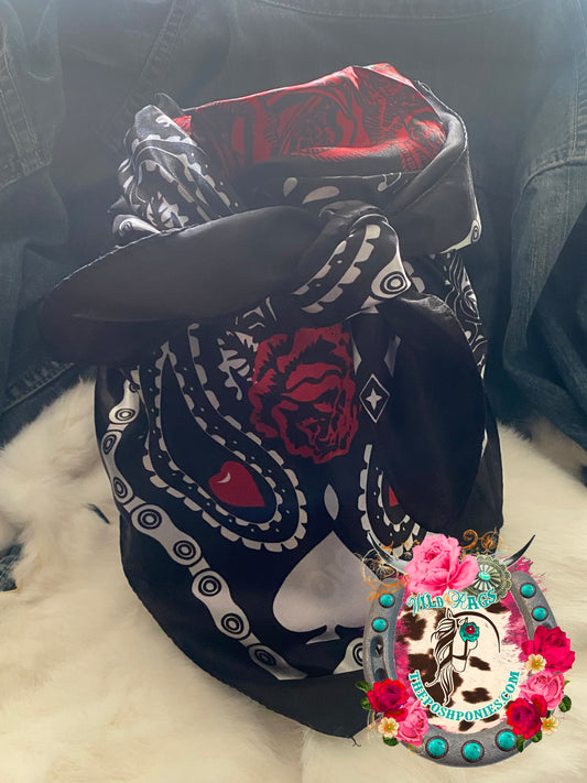 Black Spade with Roses Wild Rag 35 x 35