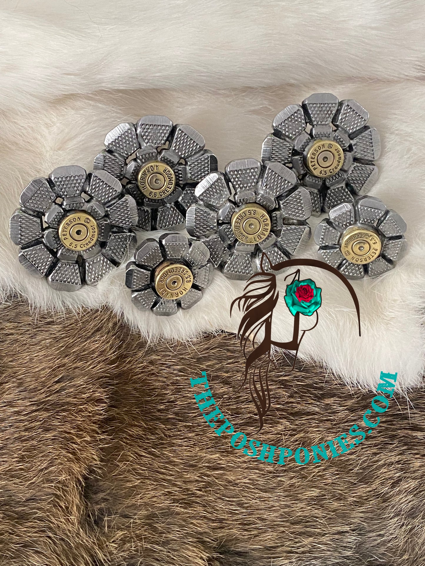 Handmade Poppy with Bullet Center Saddle Set by Krazy J Designs