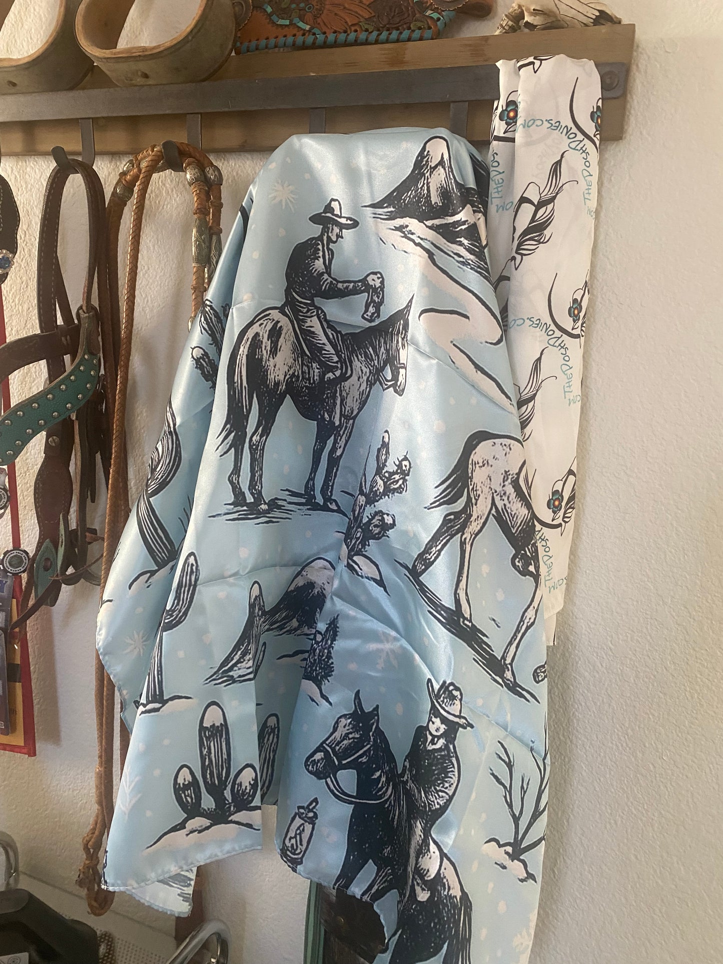 On The Range Wild Rag 35x35