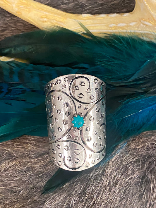 Handmade Engraved Swirl Wild Rag Cylinder Slide with Center Turquoise