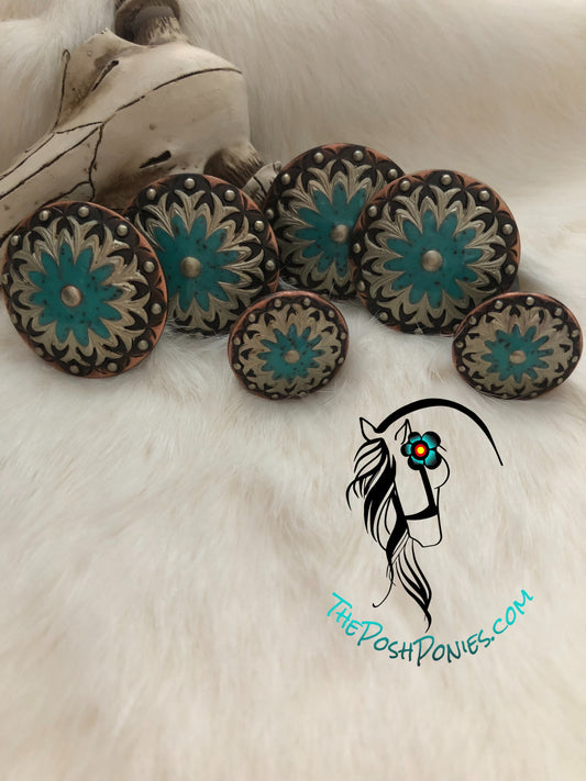 Handmade Turquoise Floral Burst Saddle Set